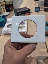 LEGRAND Plaque Céliane 1 poste porcelaine 69321