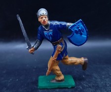 STARLUX   / CHEVALIER MOYEN AGE  / 1,32 éme