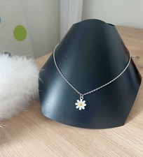 Collier marguerite fleur chaine acier inoxydable enfant fille longueur 45 cm