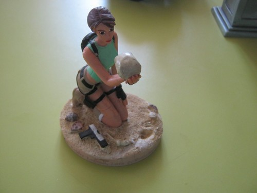 Figurine lara croft tomb - figurine,