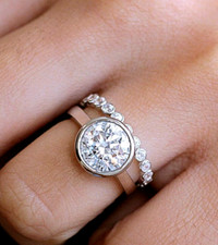 Bague de mariage en or blanc