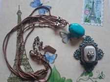 Beau collier mi-long "Byzance" de marque Satellite