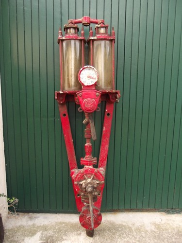 Ancienne pompe essence - ancienne,