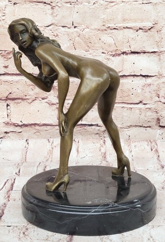 Bronze sculpture signée - bronze,
