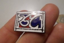 Badge pin s broche coupe