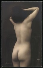Photo-Postcard Femme Nue Vue De Dos