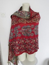 châle / écharpe 100%