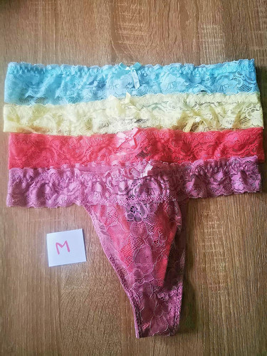 Lot string neuf en - de,