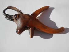 Ancien casse noisette noix Nutcracker bouquetin bois sculpté Suisse Forêt Noire