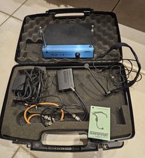  Casque micro sans fil Shure.Vendu avec émetteur/ récepteur et casque