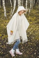 Châle à capuche en tricot
