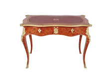 Bureau plat style Louis XV