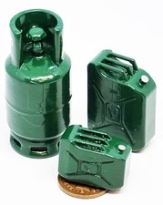 Maison de Poupées Jerry Boîtes Conserve Et Gas Bouteilles 1:12 Miniature Garage