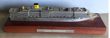 Costa Croisières Maquette bateau Deliziosa v 1 en métal argenté socle bois I/A