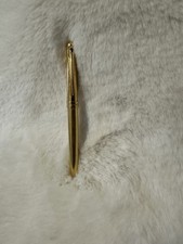 Yves Saint Laurent  Stylo