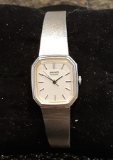 Montre Seiko à quartz pour