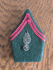 Insigne Crochets Patte de Col en Cannetille Train /061