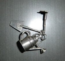 3 pendentifs arrosoir pelle râteau jardinier ancien argent massif tête sanglier