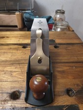 Lie-Nielsen 4-1/2 Smooth Bench