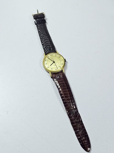 Montre ancienne elegance - montre,
