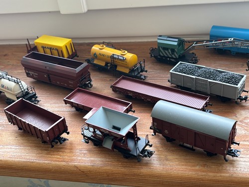 Lot wagons pour train ho - wagons,