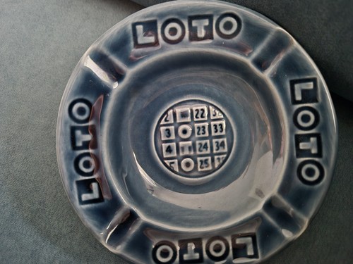 Cendrier publicitaire loto - ,