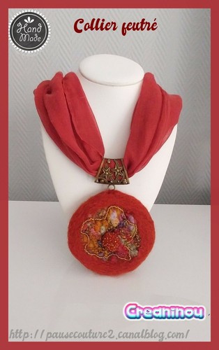 Collier feutré foulard laine