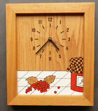Pendule de cuisine murale en bois
