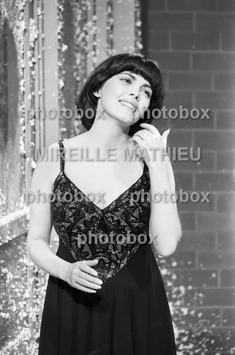 Mireille mathieu exclusive - *,