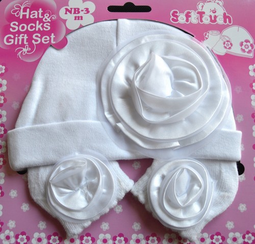 Neuf set chapeau - chapeau, et