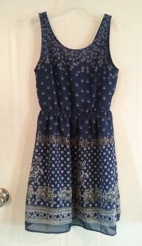 Womens sleeveless dress
