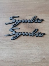 Paire De Monogrammes Sigles Peugeot 106 Symbio