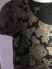 Belle robe Laura Ashley noire