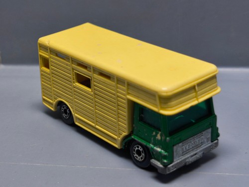 Matchbox lesney bedford horse - bedford,