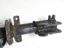 Amortisseur avant droit