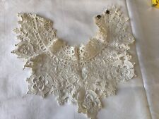 Linge Ancien Col enfant poupon brodé au fuseau Dentelle 1800/1900 Napoleon lll