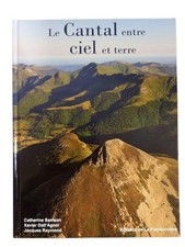 Y300000009 Samson, Catherine | Le Cantal entre ciel et terre