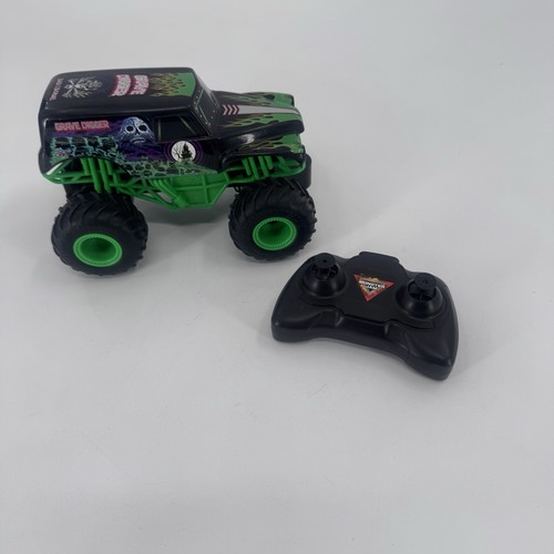 Monster jam grave - monster, digger