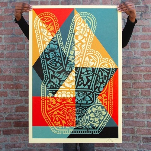 Peace fingers geometric offset - fingers,