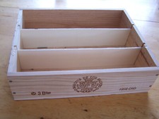 caisse vide bois vin chateau Yquem 1998 3 bouteilles wood wine case cbo owc