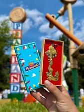 VENTE ANTICIPE Clef Clé Cle Key Toy Story Playland  Disney Paris DLP LE + CLE OE