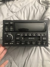 DELCO Electronics 10321326 Buick Oldsmobile STEREO AM/FM Radio Cassette LECTEUR