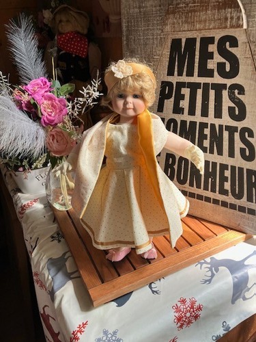 Robe neuve avec gants - neuve,