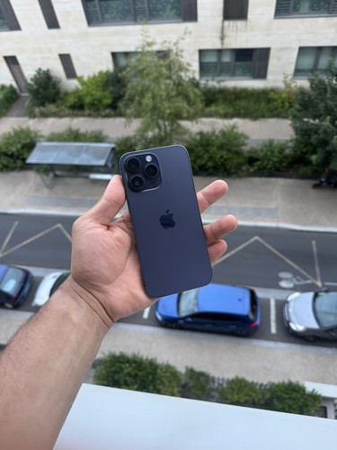 Apple iphone pro - iphone,