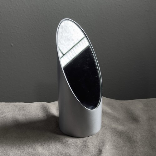 Space age sculptural - age,