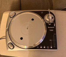 Numark TT200 Professional