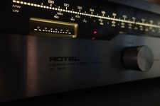 Tuner Vintage ROTEL RT-300 Stereo Tuner FM analogique NFB Phase lock - révisé