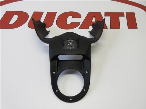 Cache instrument bouchon