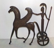 Grande sculpture en bronze étrusque Athéna en char tiré par Pégase