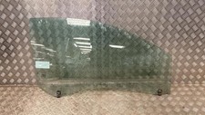 Vitre avant droit RENAULT CLIO